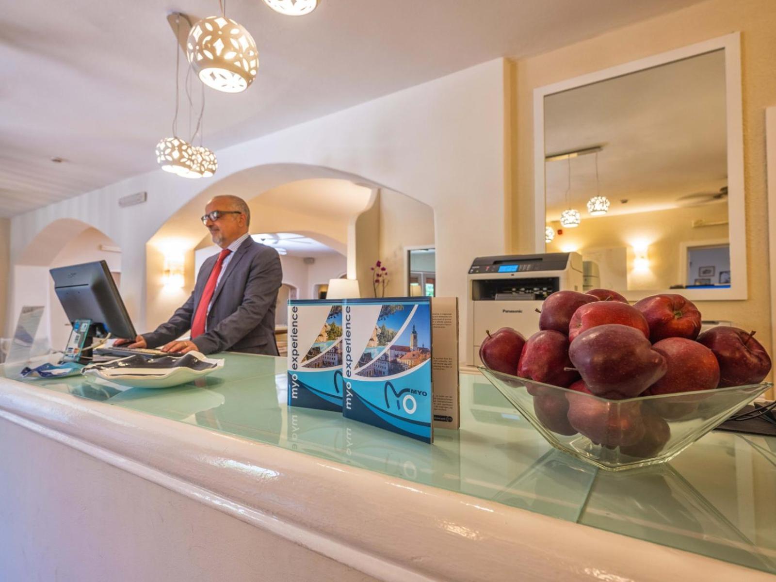 Hotel Rocce Sarde San Pantaleo Εξωτερικό φωτογραφία