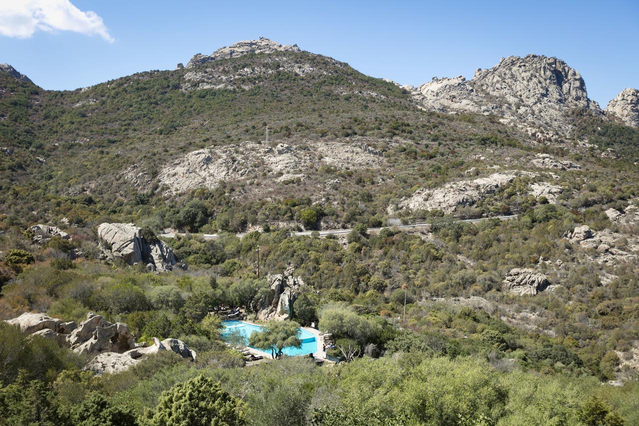 Hotel Rocce Sarde San Pantaleo Εξωτερικό φωτογραφία